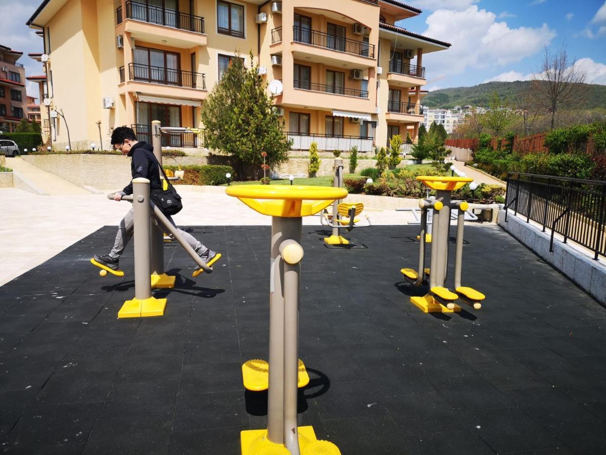 Menada Sky Dreams Appartement Sveti Vlas Buitenkant foto